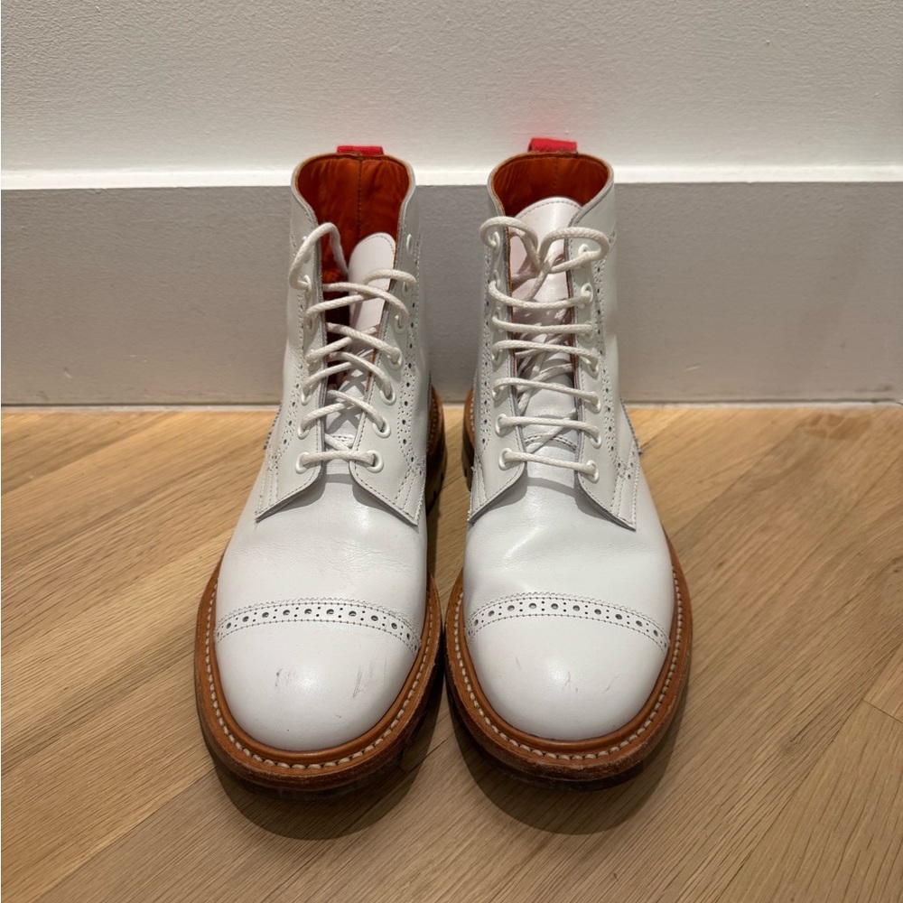 Trickers/ Comme des Garcons, White Leather Ankle Boot With Brogue Detailing.